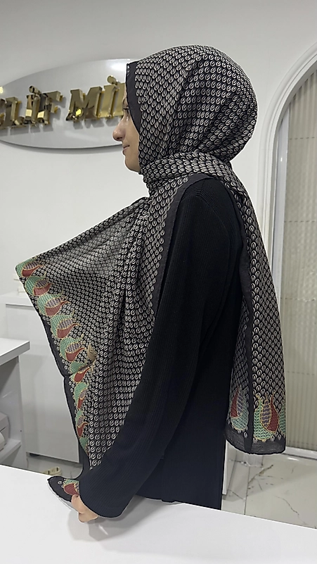 LA BOUTIQUE GÜZ ŞAL