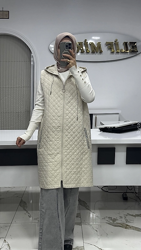 NOSHE KAPİTONE YELEK KREM