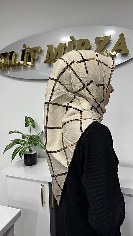 LA BOUTIQUE GÜZ EŞARP