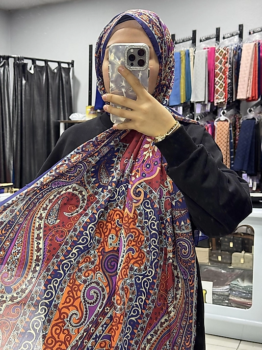 ETNİK DESEN İPEKLİ ŞAL