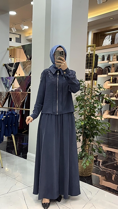 NEHİR ETEKLİ TAKIM LACİVERT