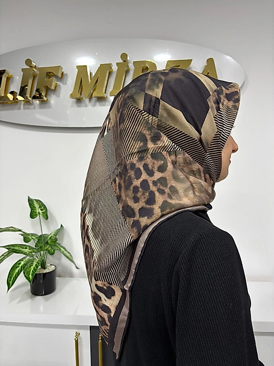 LA BOUTIQUE GÜZ EŞARP