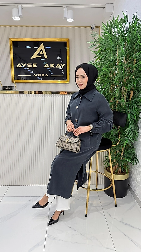 AYŞE AKAY ZİNCİR DETAYLI QUPRA KAP SİYAH