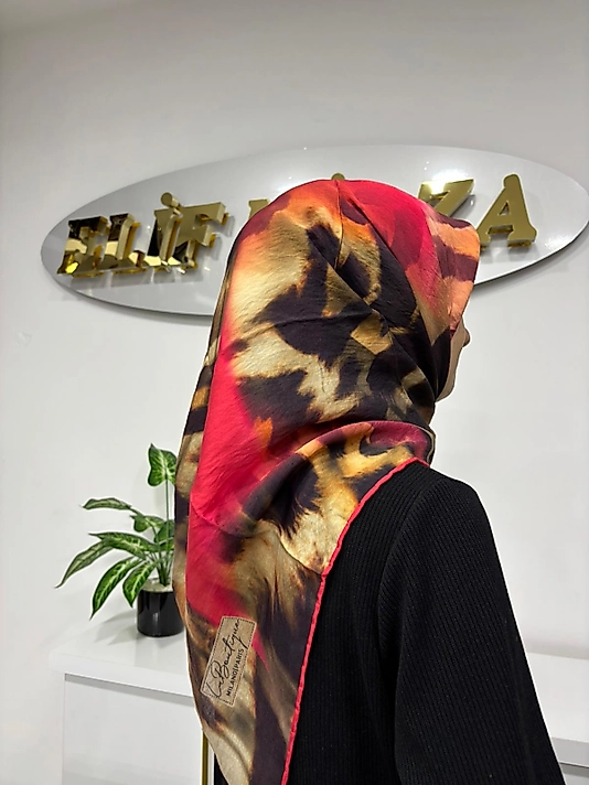 LA BOUTIQUE GÜZ EŞARP