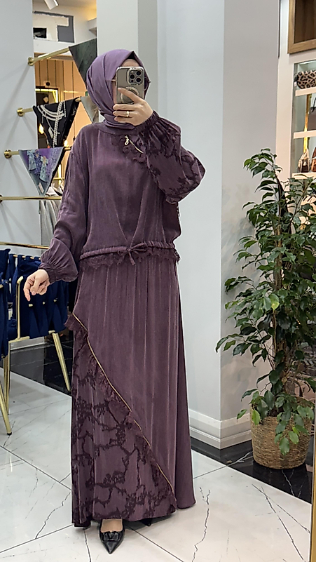 İPEK QUPRA DANTEL DETAYLI ETEKLİ TAKIM MÜRDÜM