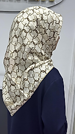 LA BOUTIQUE GÜZ EŞARP