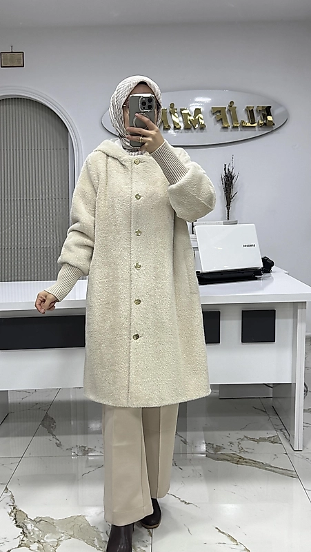 PREMİUM KALİTE DÜĞMELİ ANGORA KABAN KREM