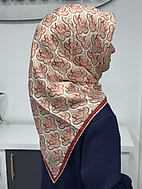 LA BOUTIQUE GÜZ EŞARP