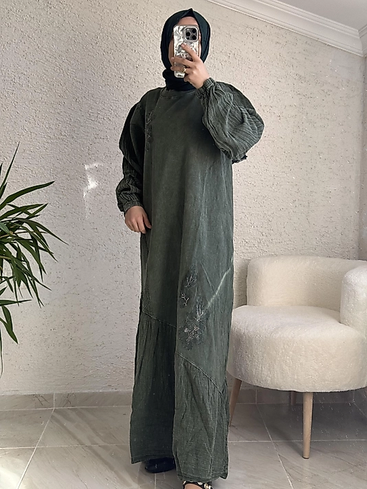 3350 YAPRAK DESEN İŞLEMELİ TAM BOY ELBİSE YEŞİL