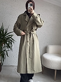 ASTARLI TRENÇKOT ÇAĞLA YEŞİLİ